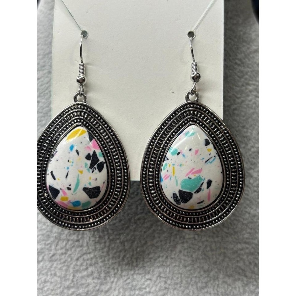 Paparazzi Terrazzo Tundra Earrings